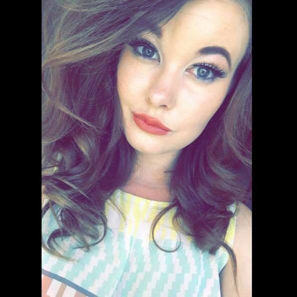 Meet your Posher, Rebekah